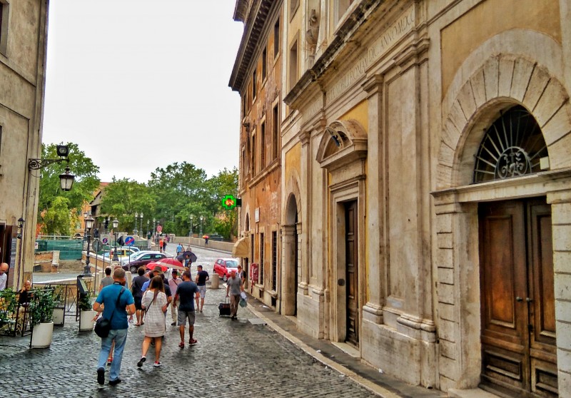 basílica de san bartolomeo isola tiberina tiber trastevere ghetto roma crealidades viajes